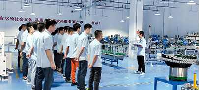 貼標(biāo)機(jī)生產(chǎn)廠家